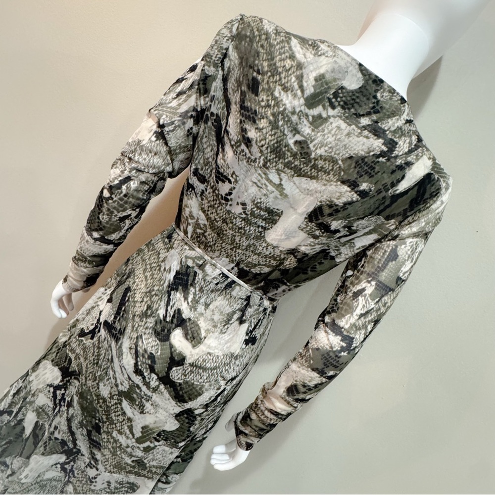 WHBM chiffon layered snakeskin maxi dress ❤️ - Picture 5 of 7